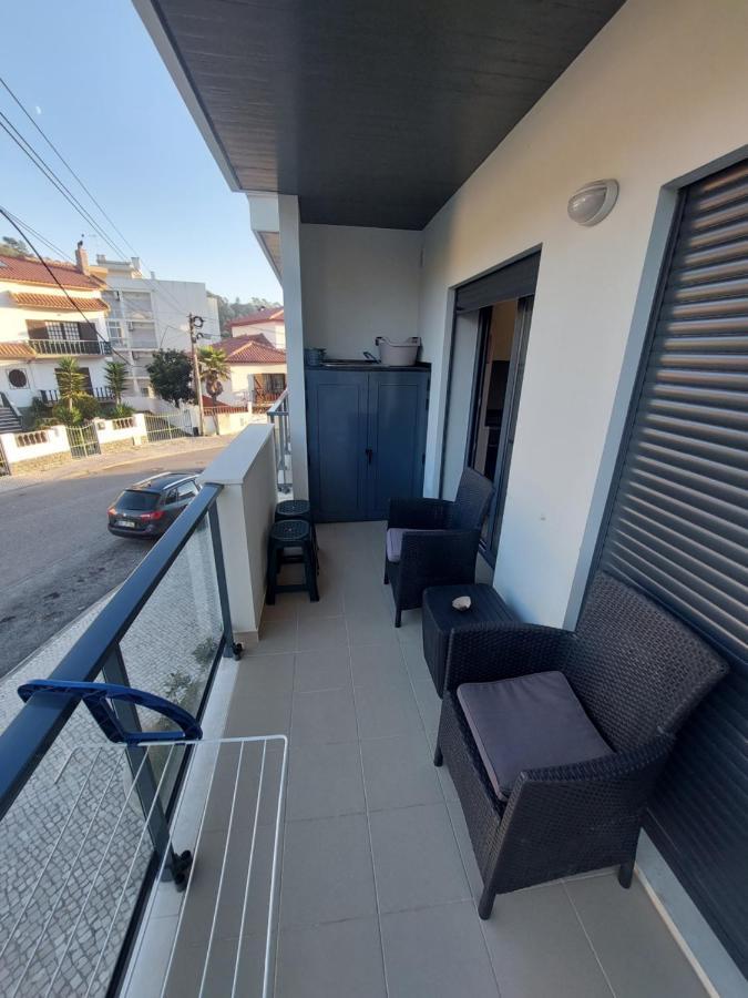 What A Life! Apartment Nazare Bagian luar foto